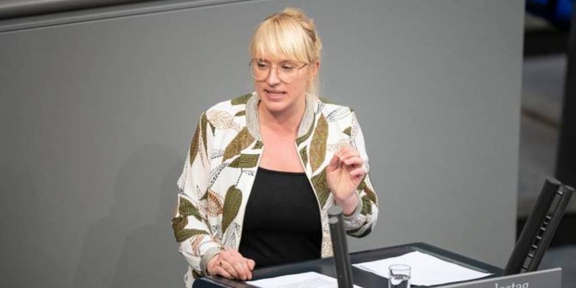 Уполномоченный по правам человека ФРГ призвала расследовать видео казни армянских военнопленных