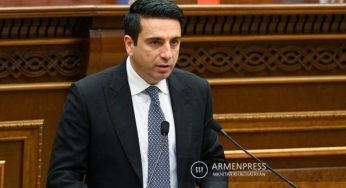 Никаких шагов не предпринималось, и не будет предпринято без решения Арцаха: председатель Национального собрания