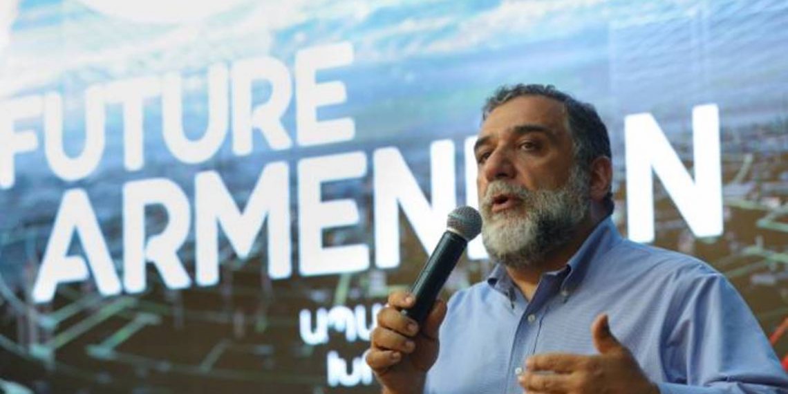 Сейчас кризис стучится в нашу дверь, и мы должны отреагировать на этот кризис: Рубен Варданян