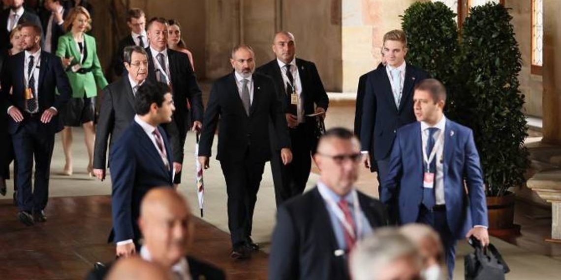 Премьер-министр Пашинян в Праге принял участие в саммите Европейского политического сообщества