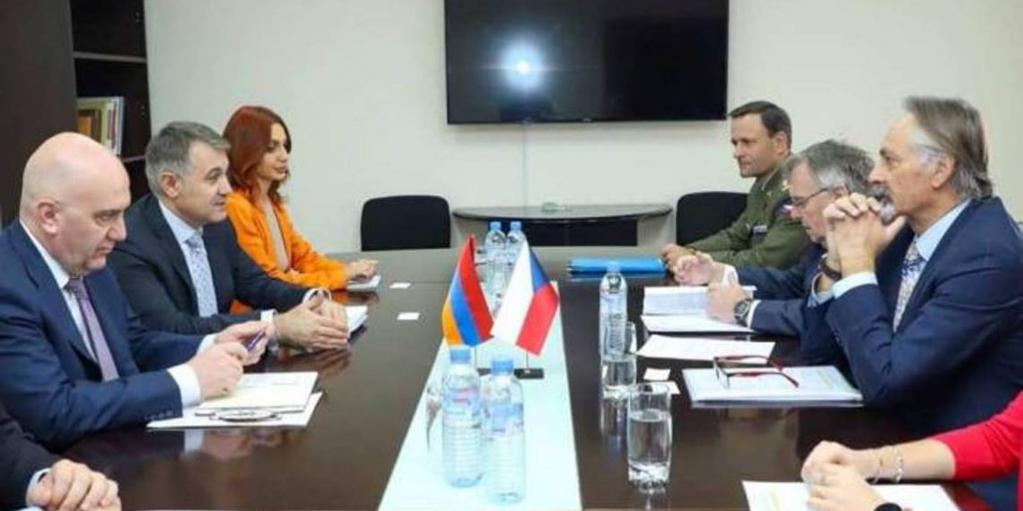 Состоялись политические консультации между министерствами иностранных дел Армении и Чехии