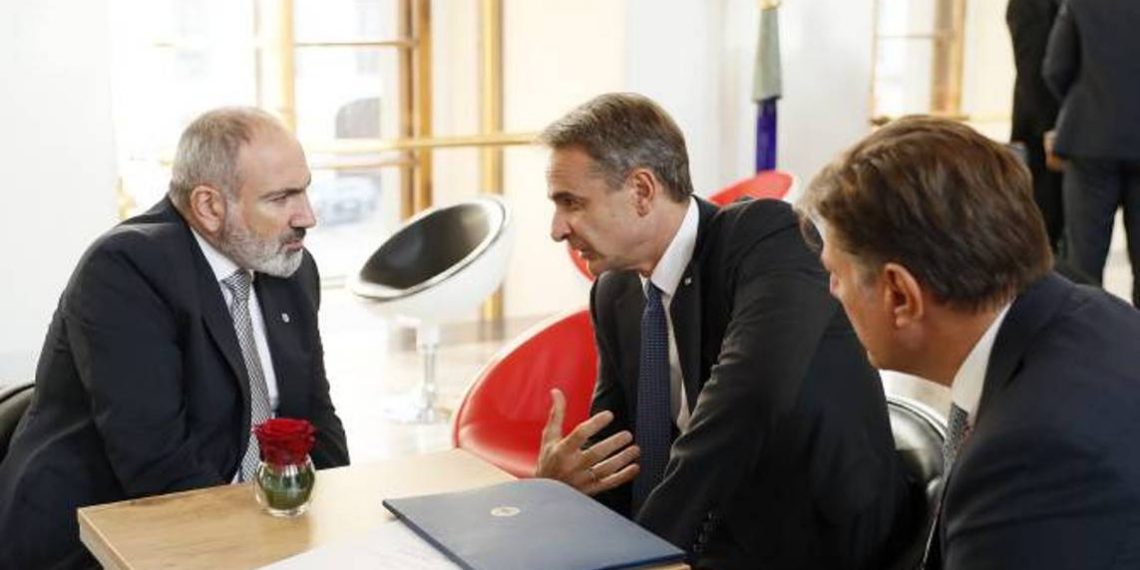В Праге состоялась встреча премьер-министров Армении и Греции Никола Пашиняна и Кириакоса Мицотакиса