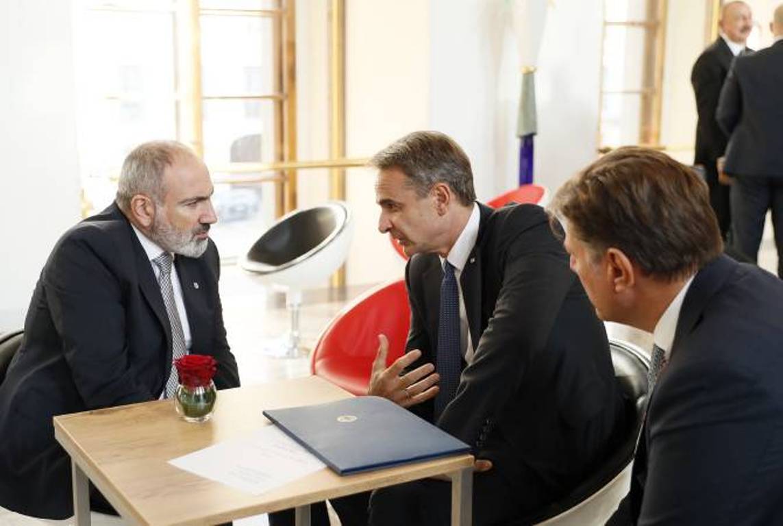 В Праге состоялась встреча премьер-министров Армении и Греции Никола Пашиняна и Кириакоса Мицотакиса