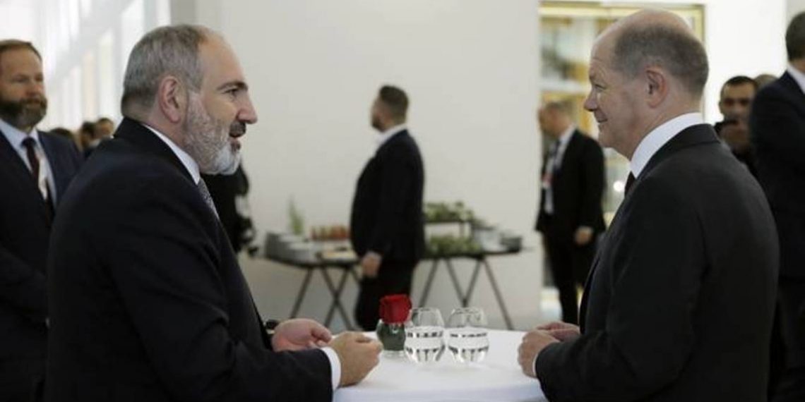 Премьер-министр Пашинян провел встречу с канцлером Германии