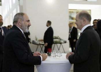 Премьер-министр Пашинян провел встречу с канцлером Германии