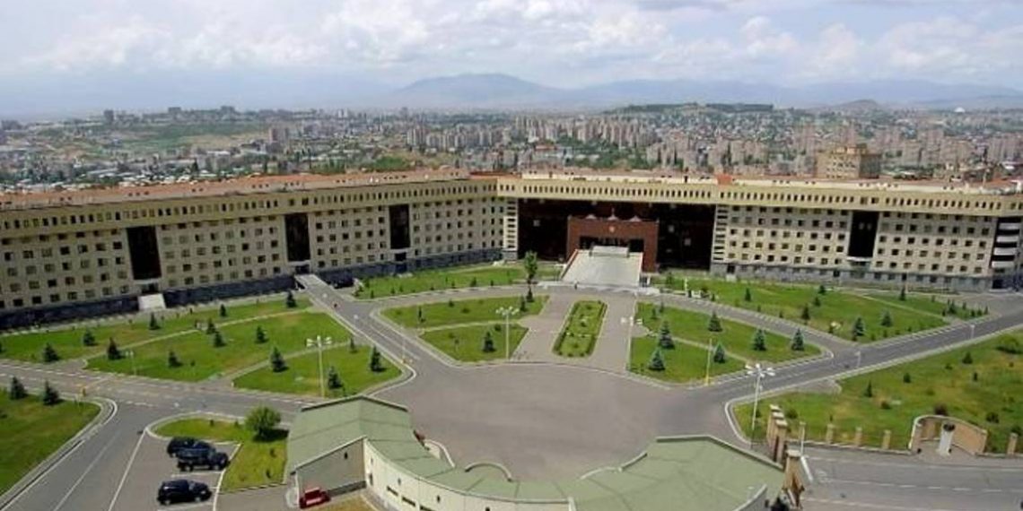 Подразделения ВС РА вечером 8 октября ответными действиями подавили огонь противника. МО Армении