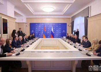 Ереван предложил обсудить вопросы региональной безопасности в парламентском формате РФ-Армения-Азербайджан