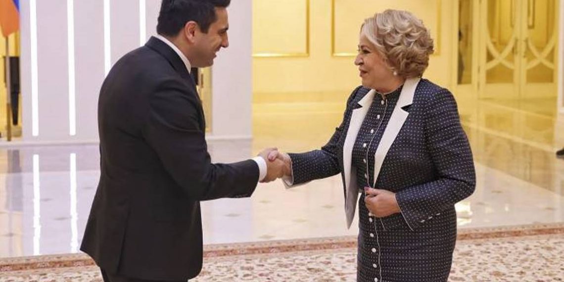 Позиция Еревана однозначна — азербайджанские ВС должны покинуть суверенную территорию Армении: Ален Симонян