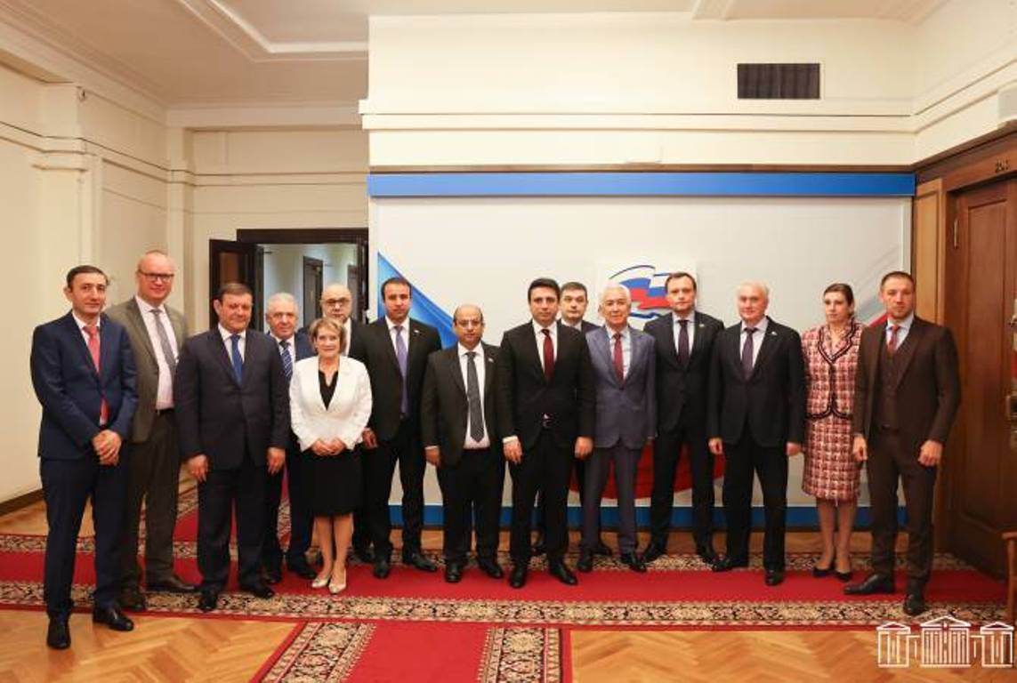 Делегация, возглавляемая председателем Парламента Армении, провела встречи с фракциями Государственной Думы РФ