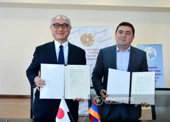 При содействии посольства Японии будут благоустроены некоторые школы и детские сады Ширакской области