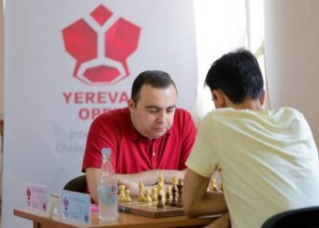Во втором туре «Yerevan Open» из армянских шахматистов победу одержал лишь Тигран Петросян