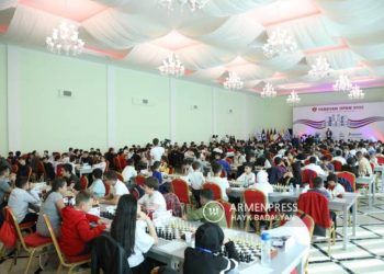 На «Yerevan Open» — три лидера