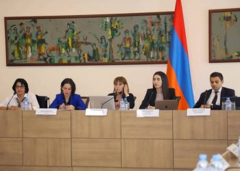 В ходе обсуждения Конвенции ООН о дискриминации в отношении женщин были затронуты преступления азербайджанских ВС