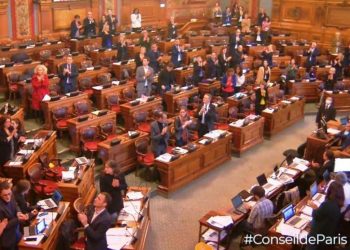 Городской совет Парижа единогласно принял резолюцию в защиту армянского народа