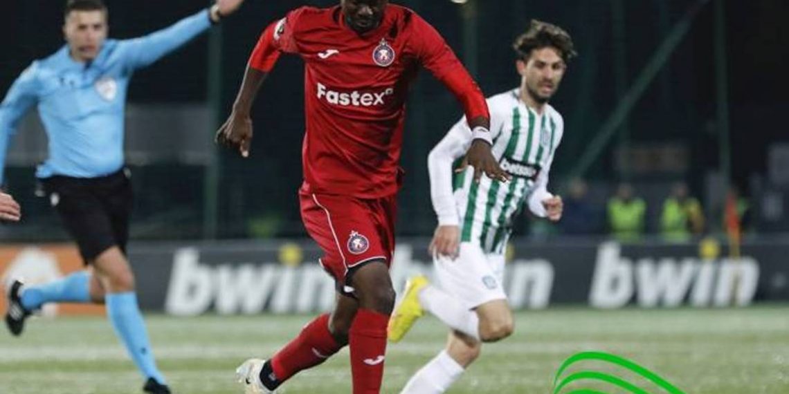 «Пюник» проиграл «Жальгирису» и остался на второй строчке турнирной таблицы