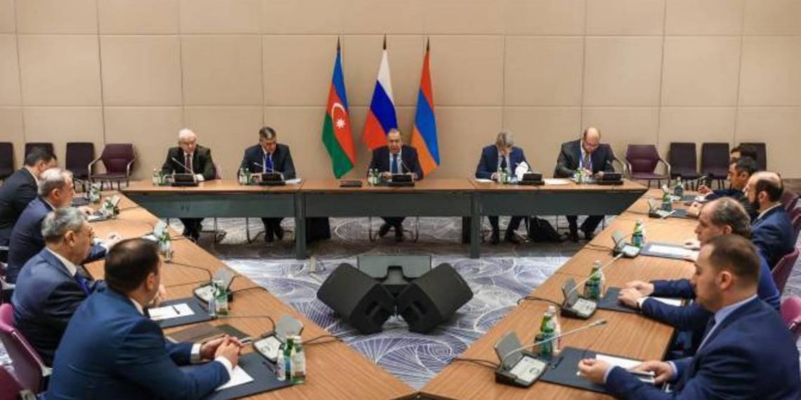 На встрече Лавров-Мирзоян-Байрамов состоялось предметное обсуждение вопросов разблокирования: МИД РФ