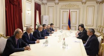 Председатель Национального собрания Армении принял коллег из Арцаха