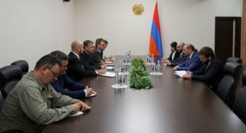 Секретарь Совета безопасности Армении встретился с членами Миссии ЕС по технической оценке