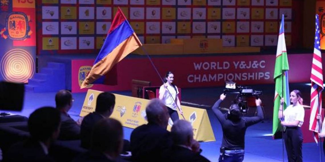 Армения на чемпионате мира по самбо, прошедшем в Ереване, завоевала 20 медалей