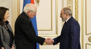 На встрече с Николом Пашиняном Дэвид Прайс подчеркнул необходимость возвращения азербайджанских сил на исходные позиции