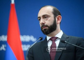 Обсуждается вопрос направления в Армению на армяно-азербайджанскую границу наблюдателей ОБСЕ: Арарат Мирзоян