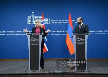 Министр иностранных дел Армении готов встретиться с министром иностранных дел Турции