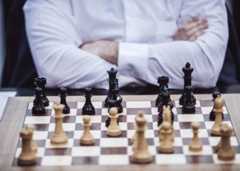 Победитель международного шахматного турнира «Yerevan Open» — Сергей Лобанов