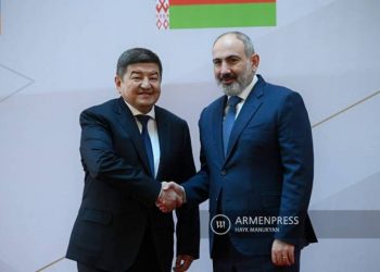 ЕАЭС необходимо упростить процедуры взаимной торговли: премьер-министр Кыргызстана 