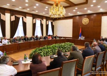 Президент Республики Арцах встретился с членами новосозданного Общественного совета