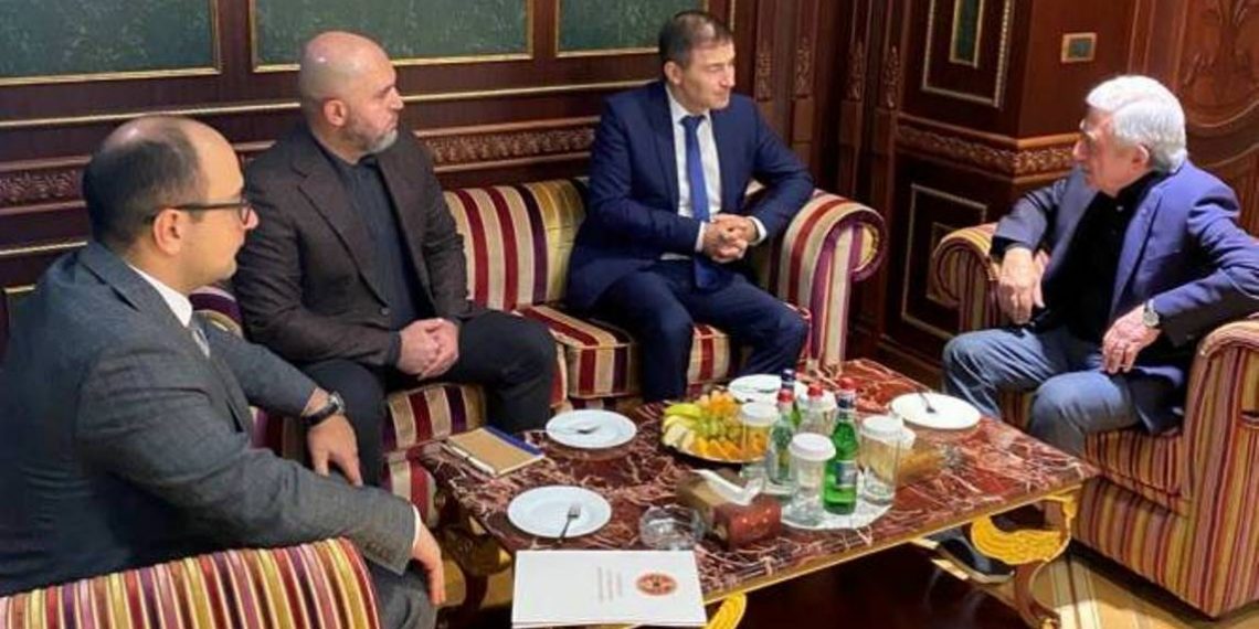 Право народа Арцаха на самоопределение следует отразить в политических и правовых документах. С. Саргсян