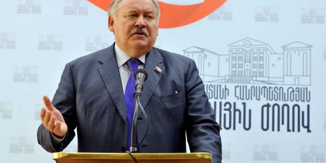 Константину Затулину запретили въезд в Армению из-за его последних высказываний в адрес Армении