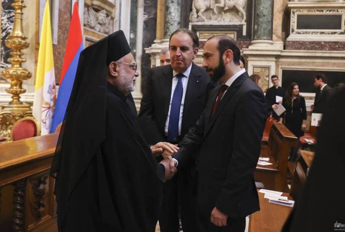 Мы искренне желаем, чтобы братский путь Армения-Святой Престол был продолжен: Арарат Мирзоян