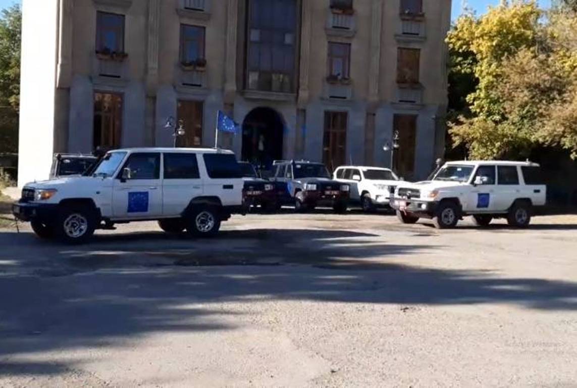 Наблюдатели ЕС направились на армяно-азербайджанскую границу для ведения патрулирования