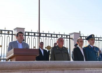 Президент Арцаха принял участие в торжественном мероприятии по случаю 30-летия ГСЧС МВД Арцаха