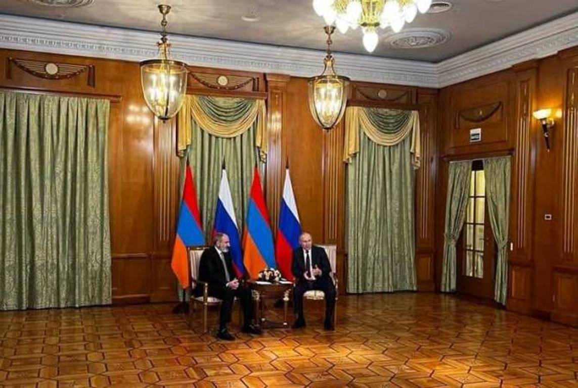 В Сочи проходит встреча Пашинян-Путин