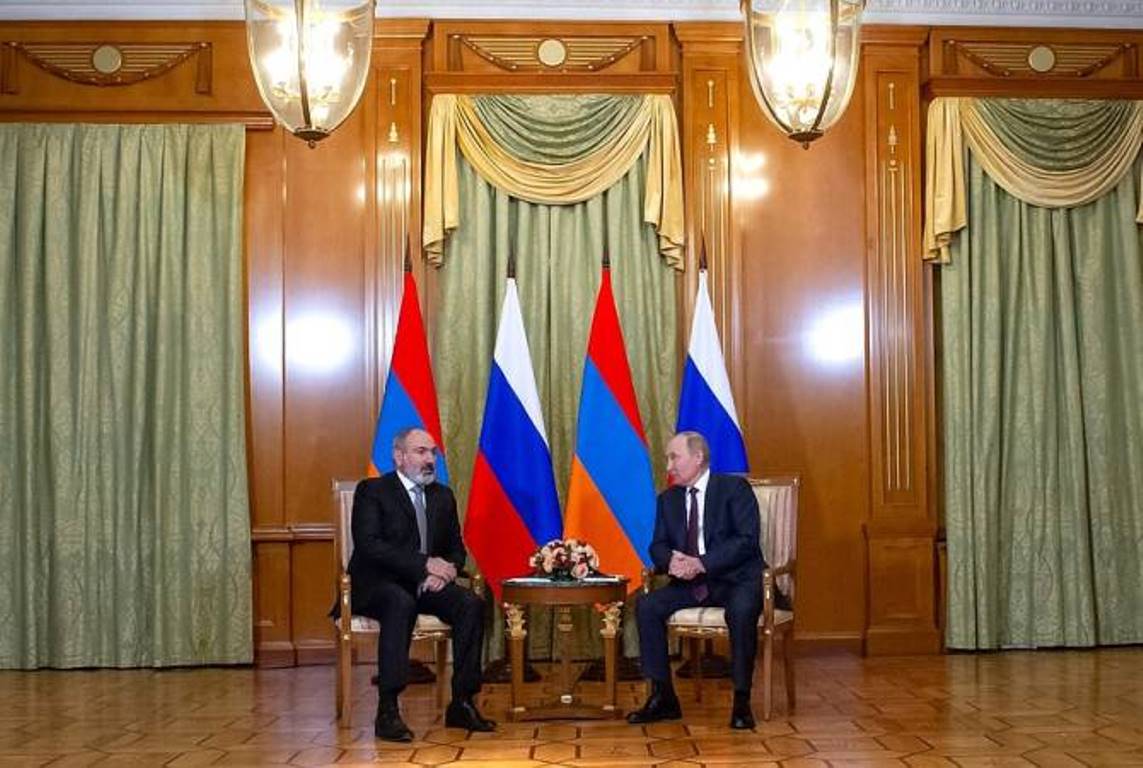 Завершилась встреча Пашиняна и Путина тет-а-тет