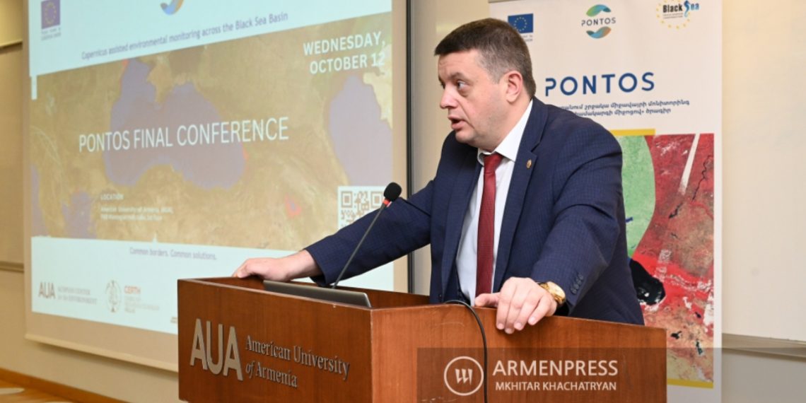 Программа ПОНТОС совершенствует работы по мониторингу качества воды озера Севан