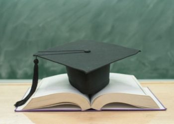 Преподаватели МГУ гордятся армянскими студентами