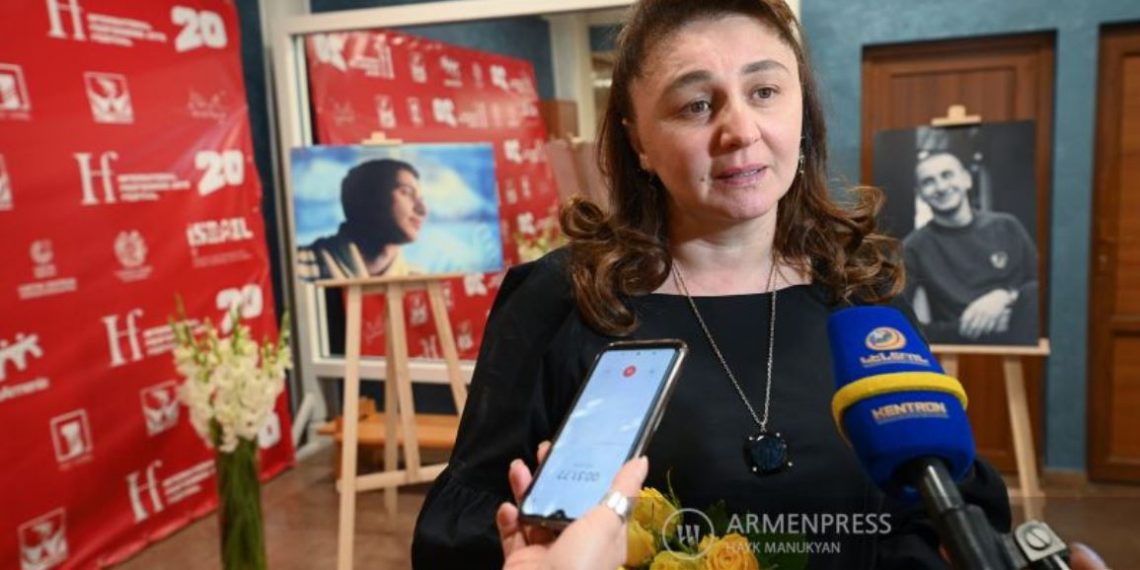 Сказки героя 44-дневной Арцахской войны Алена Маргаряна — на сцене Кукольного театра