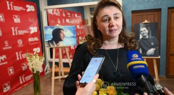Он зажег лучик света…