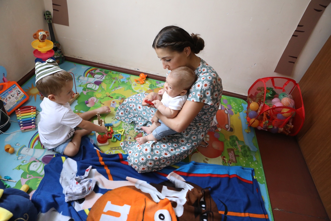 В Армении запускают первый онлайн курс «Школа родителя»