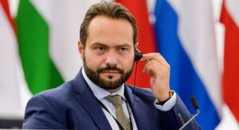 Сторонник демократии и Армении
