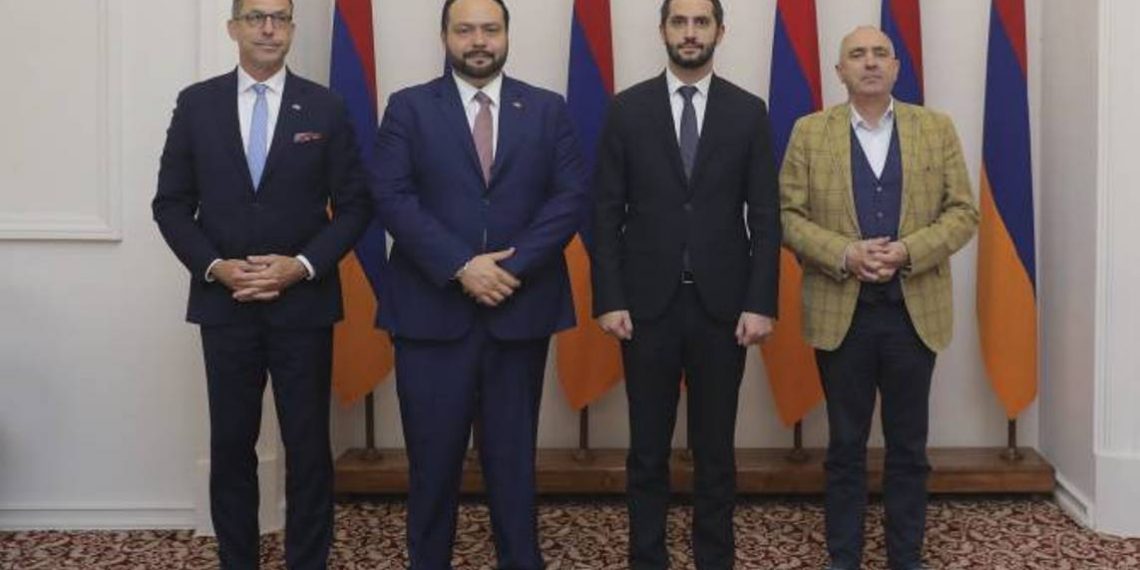 Вице-спикер НС представил депутатам ЕП позицию Армении в вопросе мирного урегулирования нагорно-карабахской проблемы