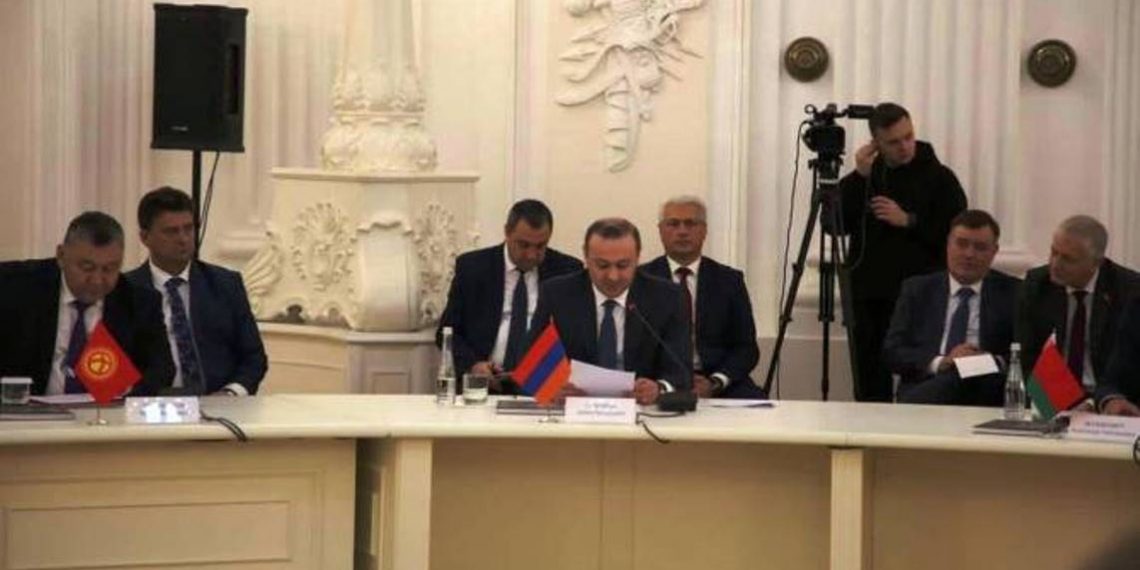 Риск новой агрессии со стороны Азербайджана не только сохраняется, но и остается достаточно высоким: секретарь Совбеза