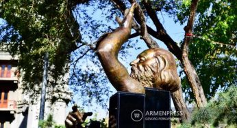 На площади Свободы состоялось открытие памятника Огану Дуряну