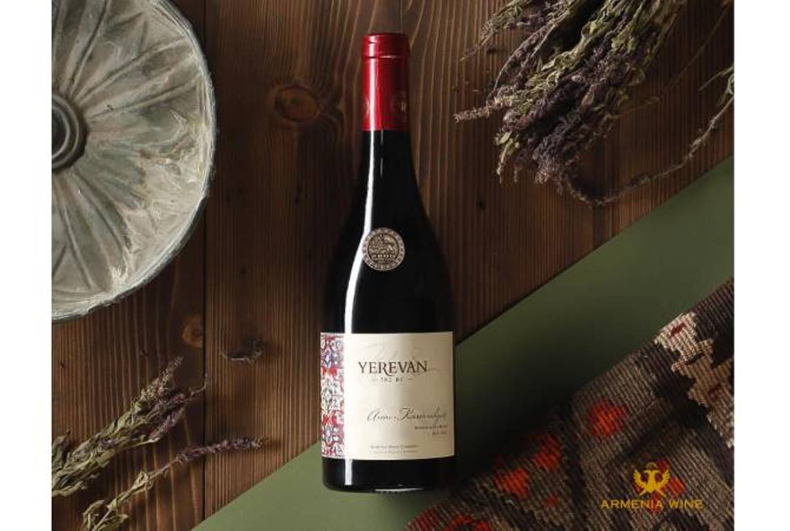 Красное вино «Ереван» — в пятерке лучших «согревающих» вин осени