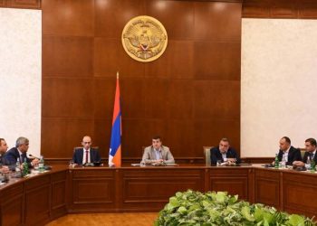 Артак Бегларян назначен советником госминистра Арцаха Рубена Варданяна