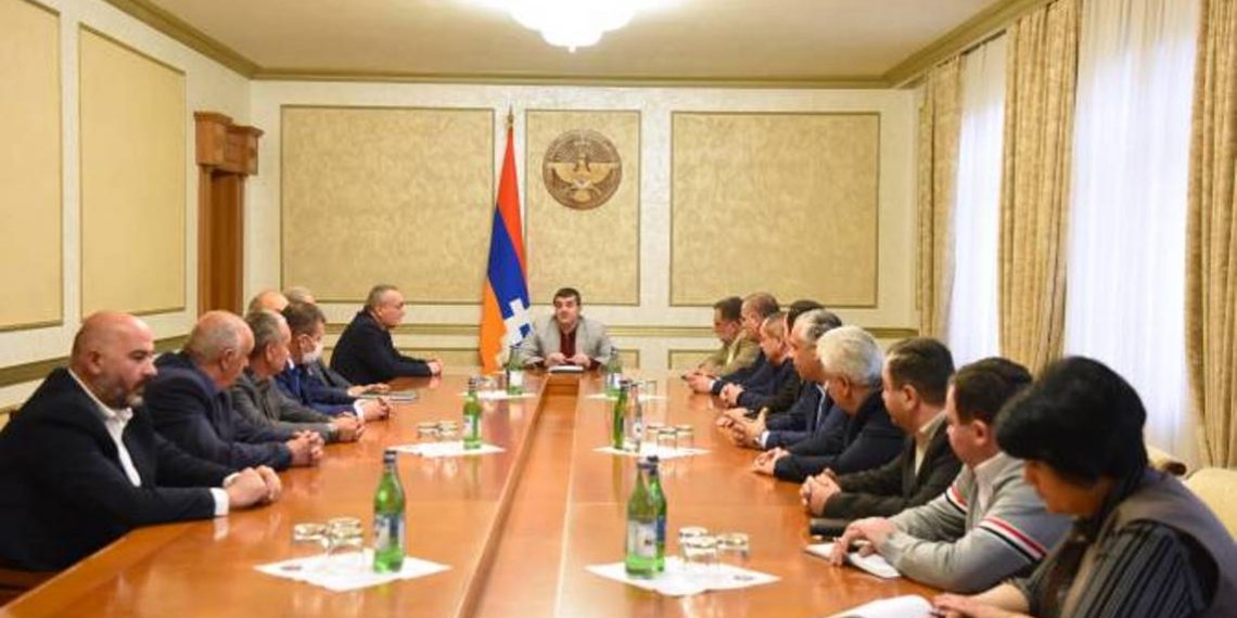 Премьер-министр Пашинян направил поздравительное послание премьер-министру Сербии