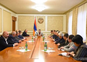 Премьер-министр Пашинян направил поздравительное послание премьер-министру Сербии