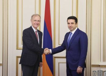 Спикер Национального собрания Армении принял председателя Комиссии по внешним связям и делам ЕС Сената Польши